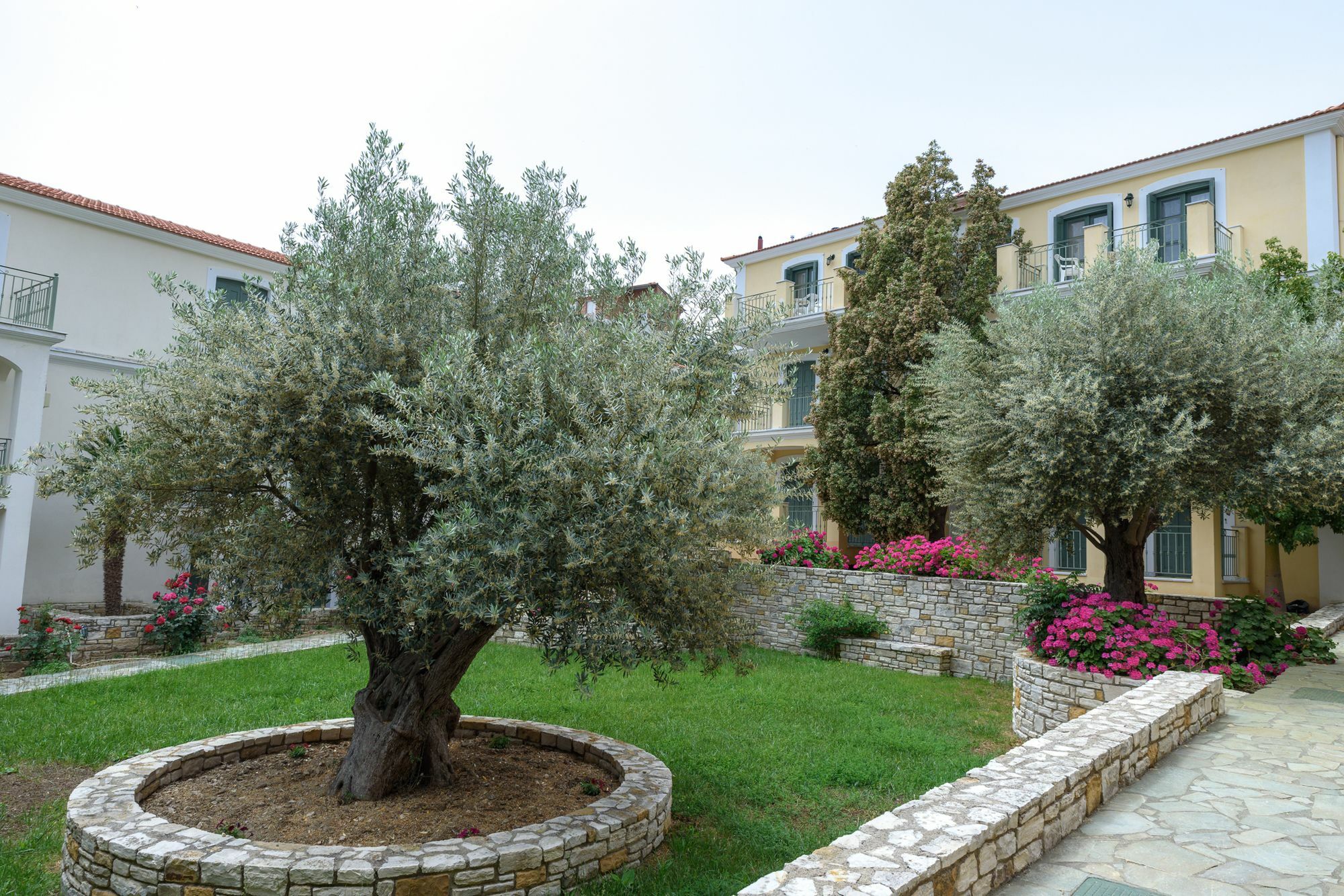 Kyveli Hotel Apartments Vrontádos Eksteriør bilde