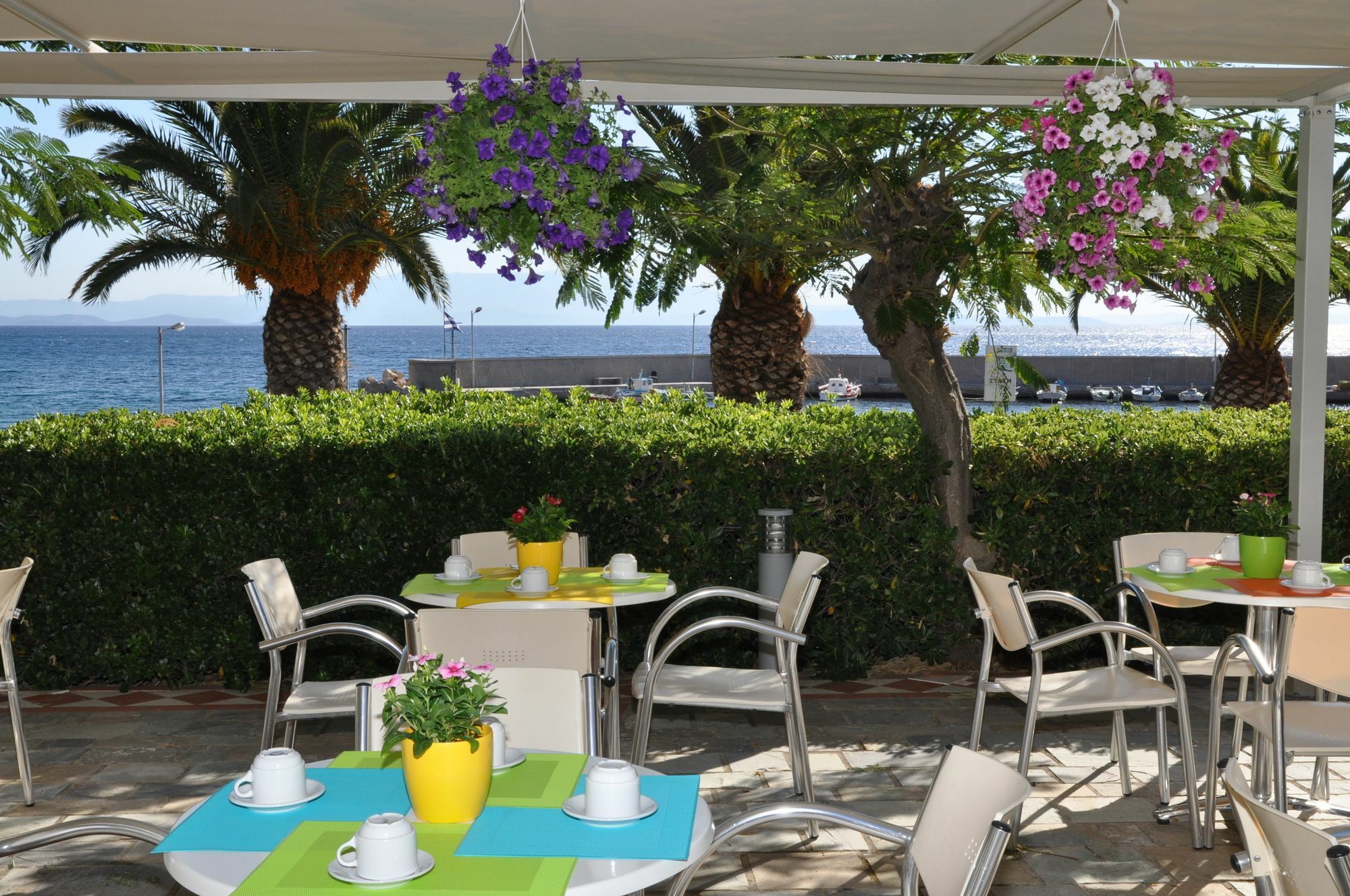 Kyveli Hotel Apartments Vrontádos Eksteriør bilde