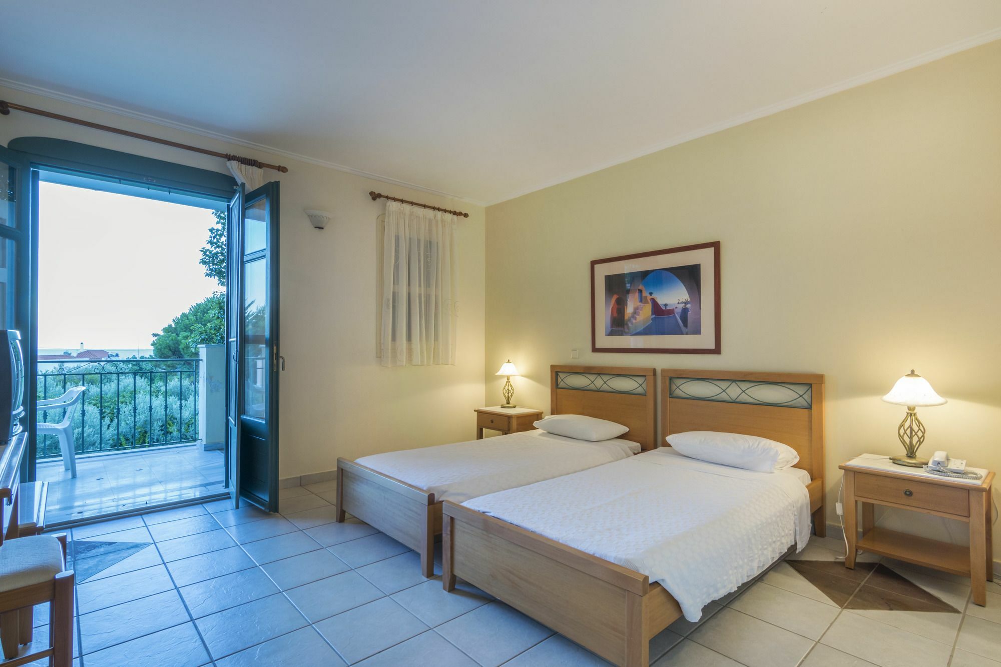 Kyveli Hotel Apartments Vrontádos Eksteriør bilde