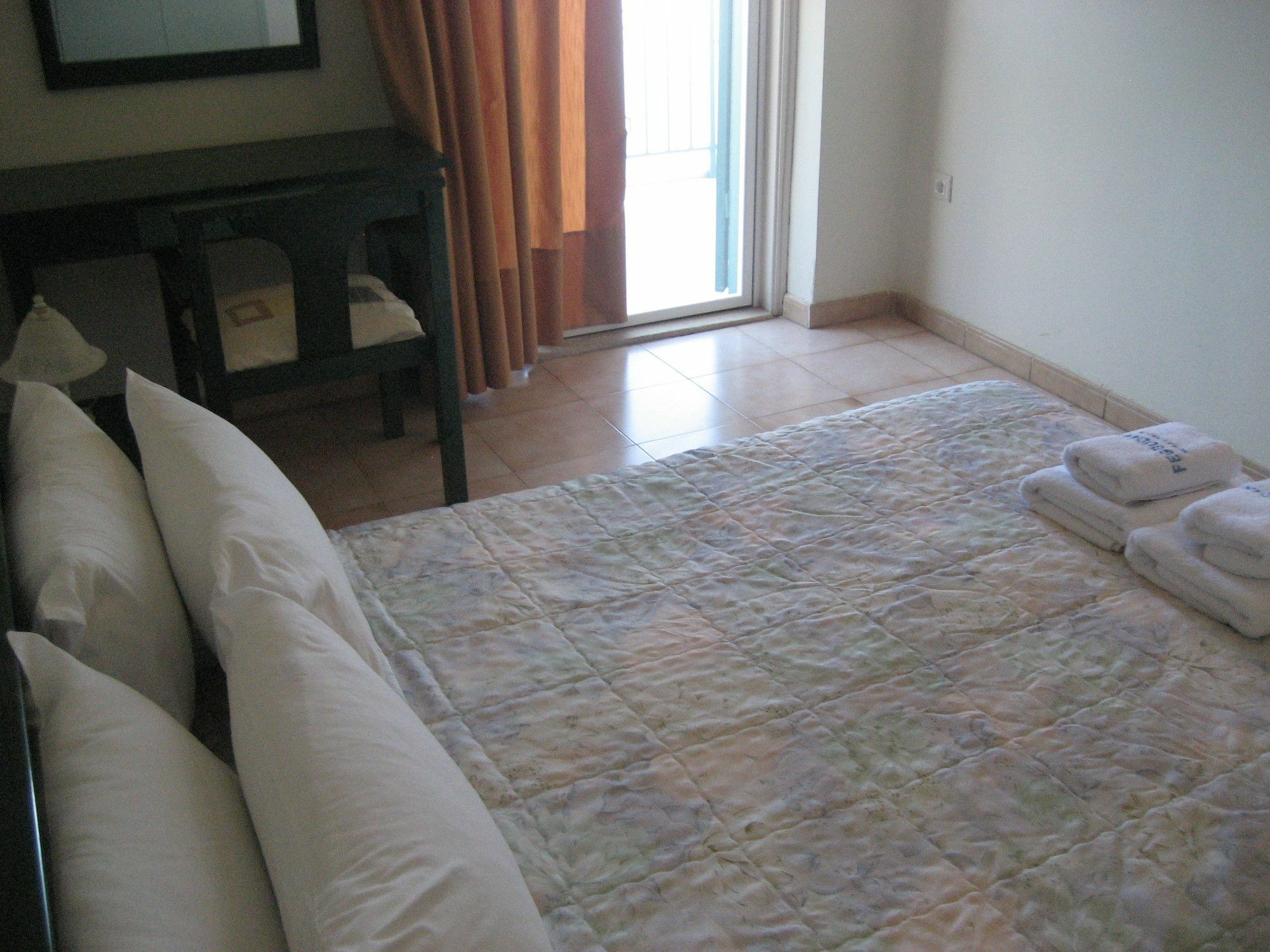 Kyveli Hotel Apartments Vrontádos Eksteriør bilde