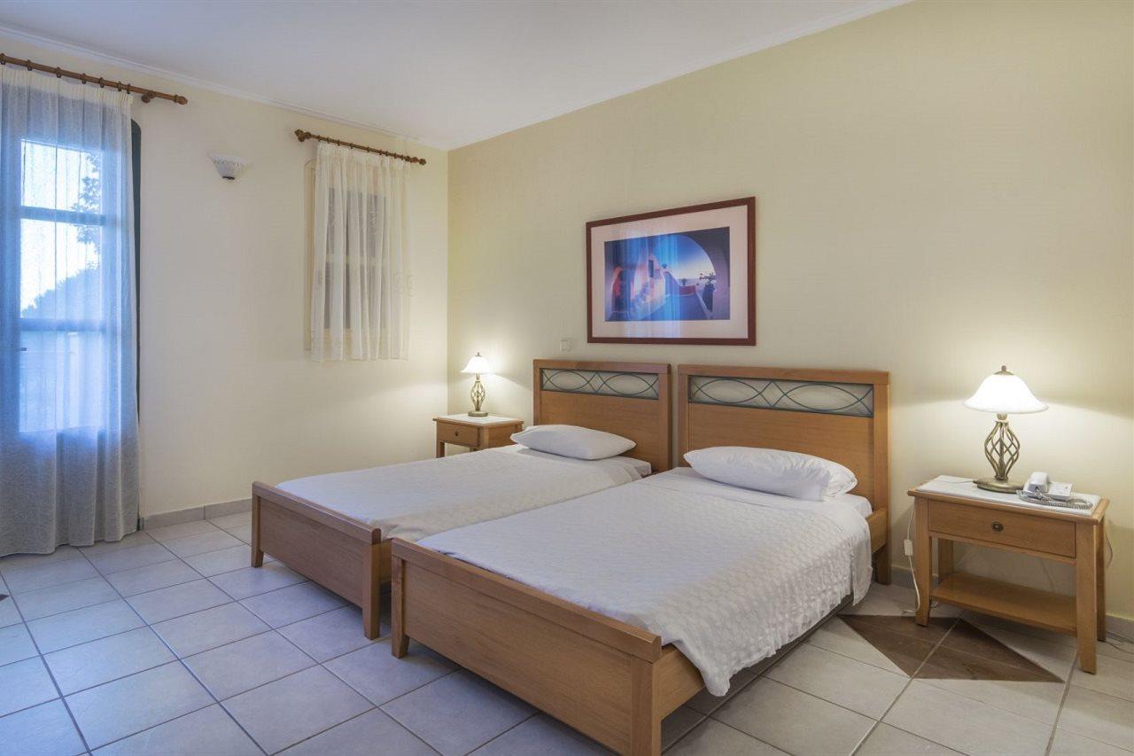 Kyveli Hotel Apartments Vrontádos Eksteriør bilde